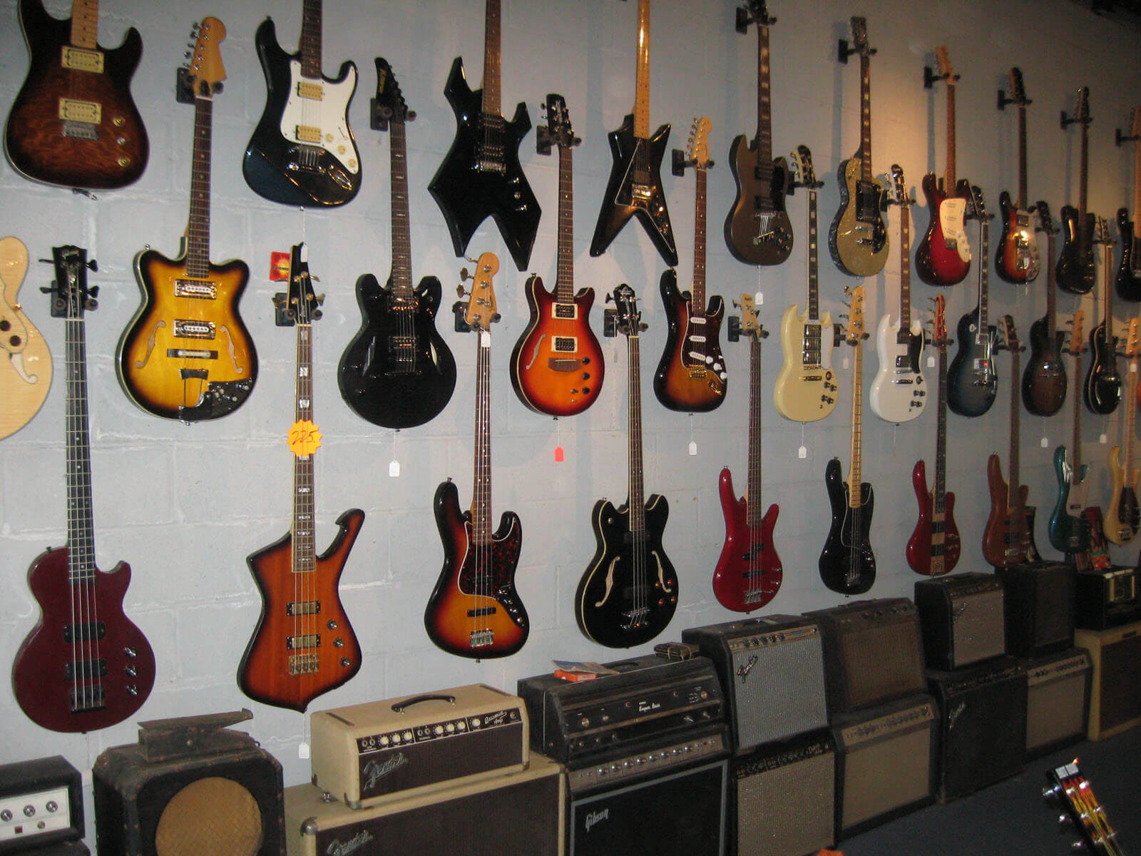 Electric Guitars, Acoustic Guitars & Bass Guitars